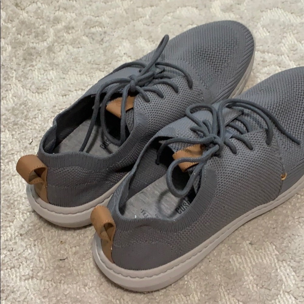 Mans shoes